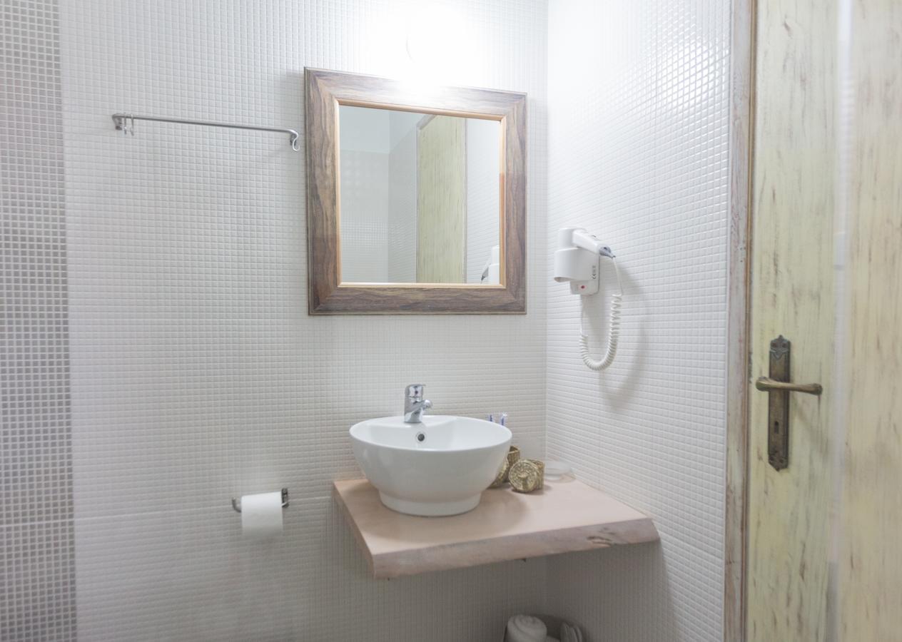 Ammos Tolo Hotel Екстериор снимка