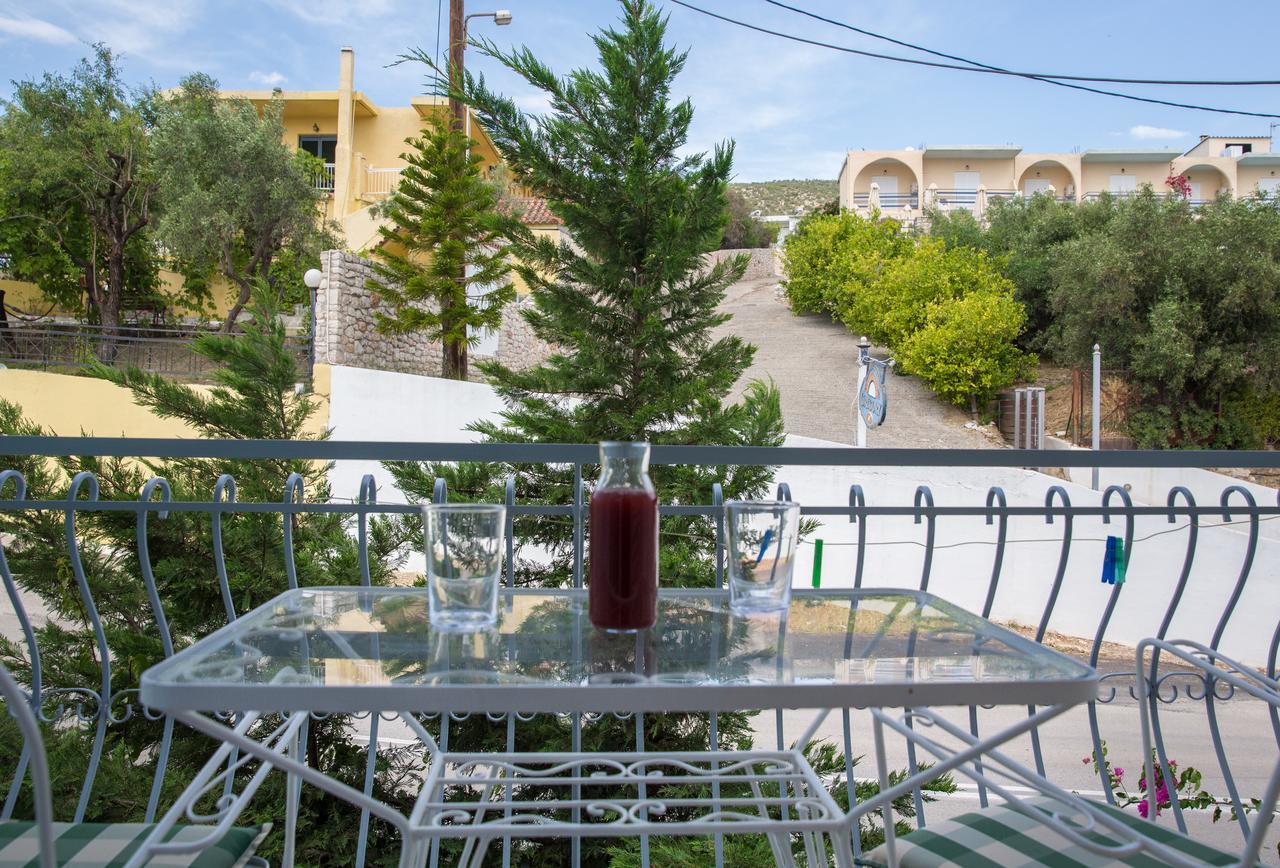 Ammos Tolo Hotel Екстериор снимка